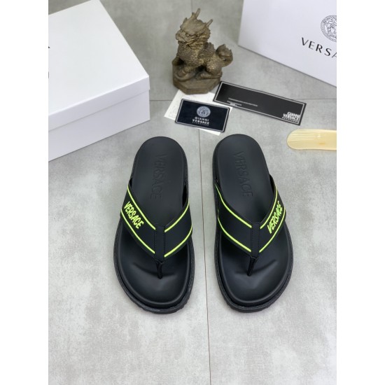 Versace Shoes: Top Quality