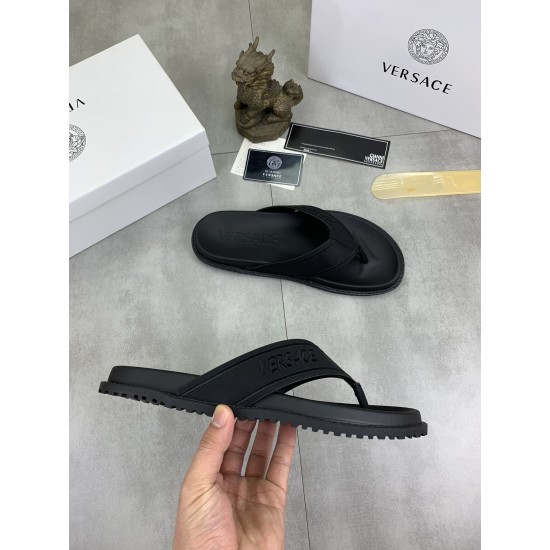 Versace Shoes: Top Quality