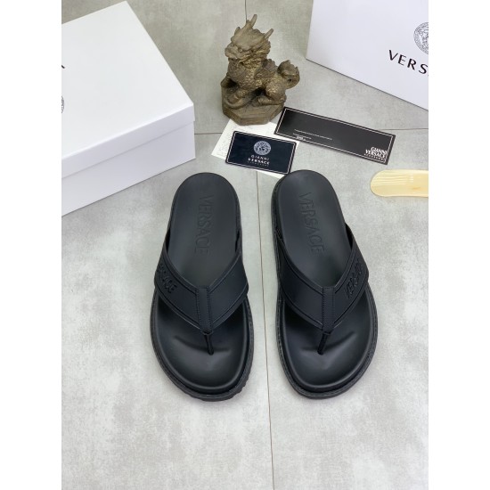 Versace Shoes: Top Quality