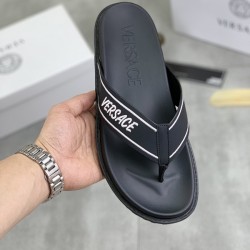 Versace Shoes: Top Quality
