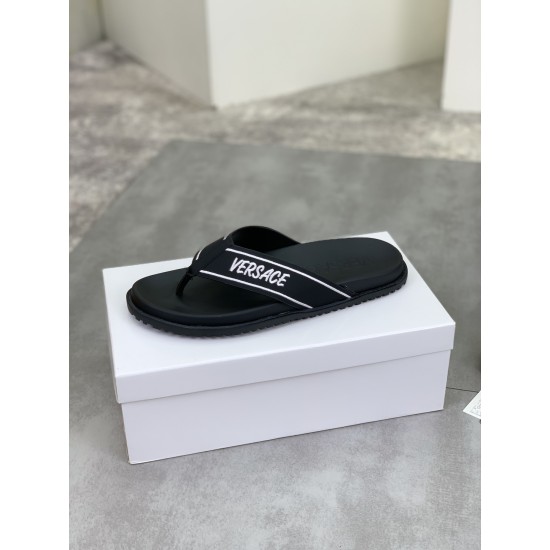 Versace Shoes: Top Quality