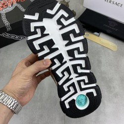 Versace Shoes: Top Quality
