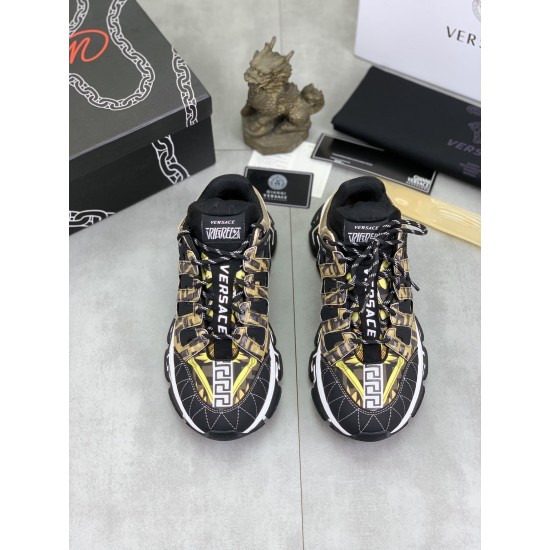 Versace Shoes: Top Quality