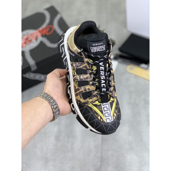 Versace Shoes: Top Quality