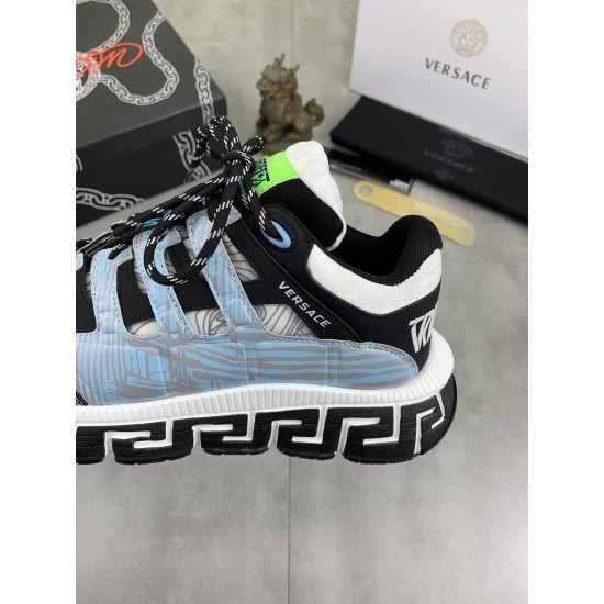 Versace Shoes: Top Quality