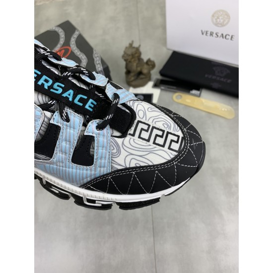 Versace Shoes: Top Quality