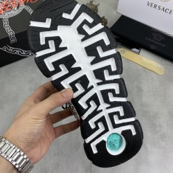 Versace Shoes: Top Quality