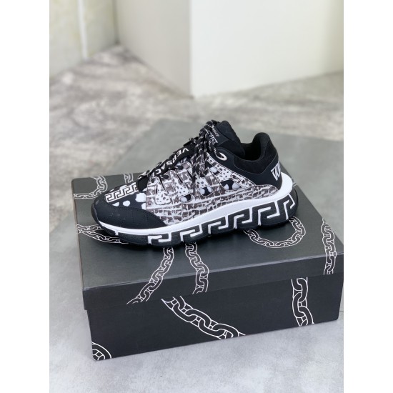 Versace Shoes: Top Quality