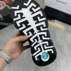 Versace Shoes: Top Quality