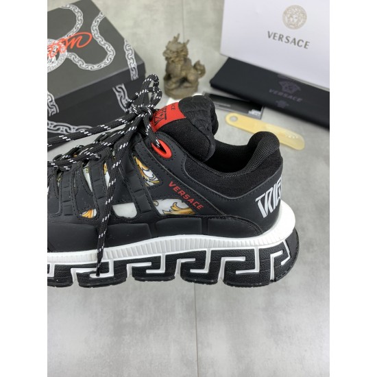 Versace Shoes: Top Quality