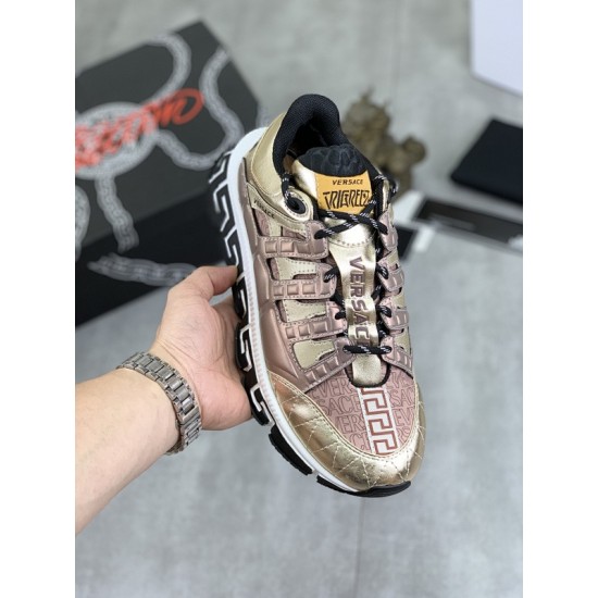 Versace Shoes: Top Quality