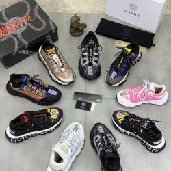 Versace Shoes: Top Quality