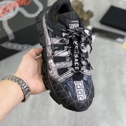 Versace Shoes: Top Quality