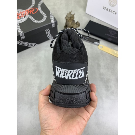 Versace Shoes: Top Quality