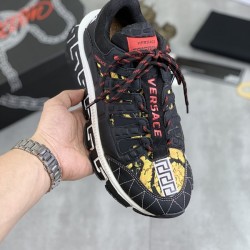 Versace Shoes: Top Quality