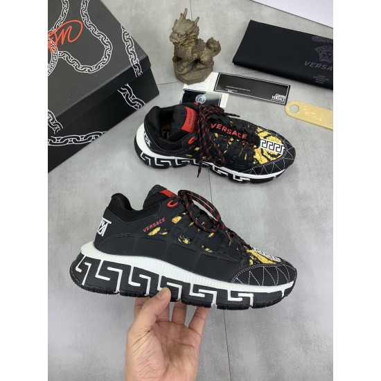 Versace Shoes: Top Quality
