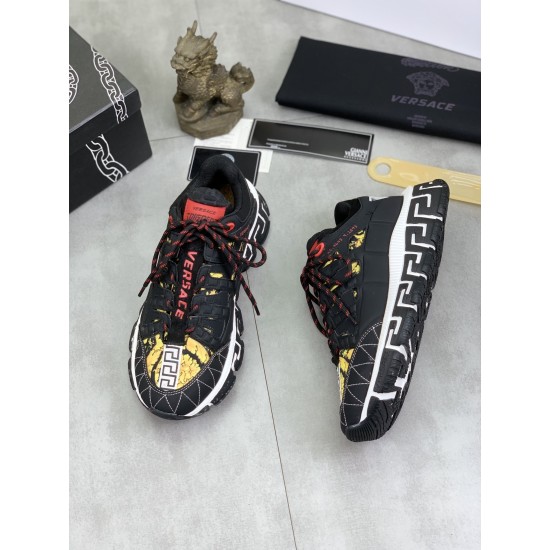 Versace Shoes: Top Quality
