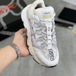 Versace Shoes: Top Quality