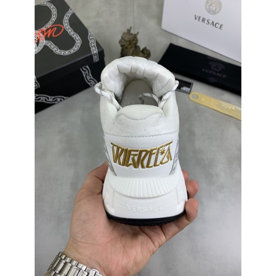 Versace Shoes: Top Quality