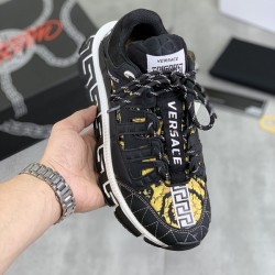 Versace Shoes: Top Quality