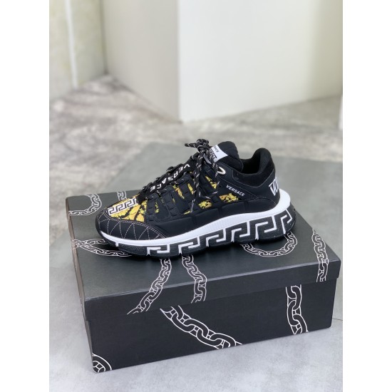 Versace Shoes: Top Quality