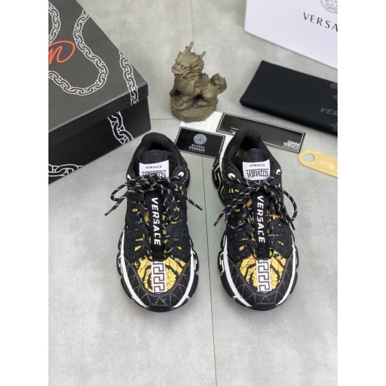 Versace Shoes: Top Quality