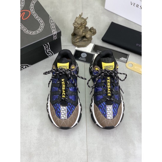 Versace Shoes: Top Quality