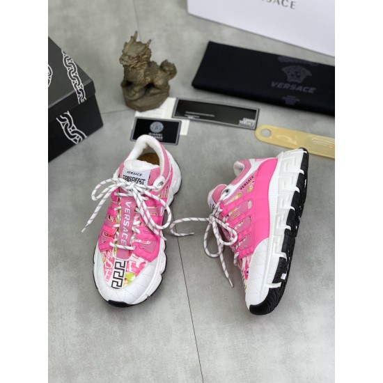 Versace Shoes: Top Quality