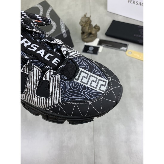 Versace Shoes: Top Quality