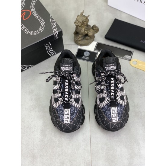 Versace Shoes: Top Quality