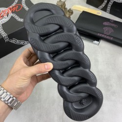 Versace Shoes: Top Quality