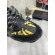 Versace Shoes: Top Quality