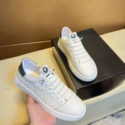 Versace Shoes: Top Quality