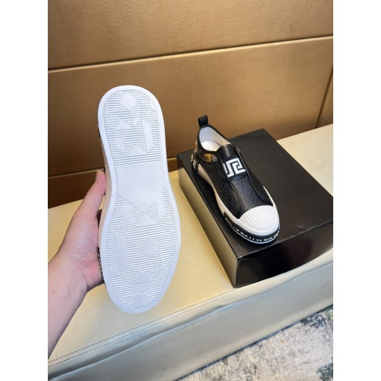 Versace Shoes: Top Quality