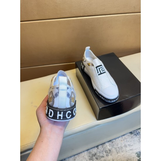 Versace Shoes: Top Quality