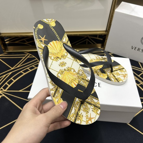 Versace Shoes: Top Quality