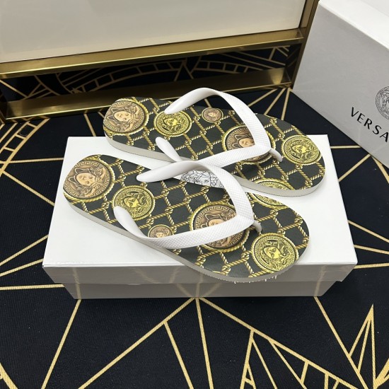 Versace Shoes: Top Quality