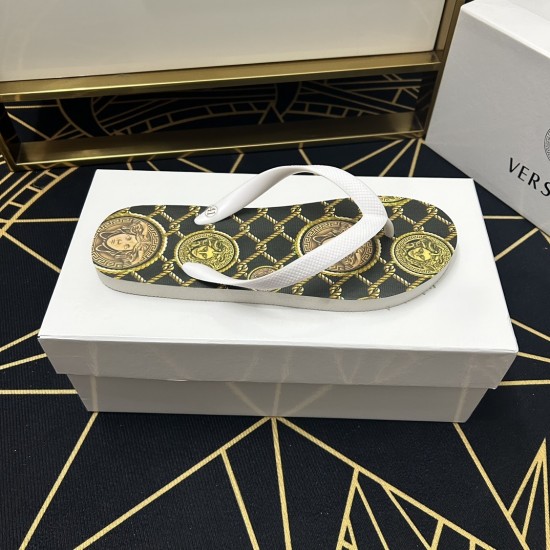 Versace Shoes: Top Quality