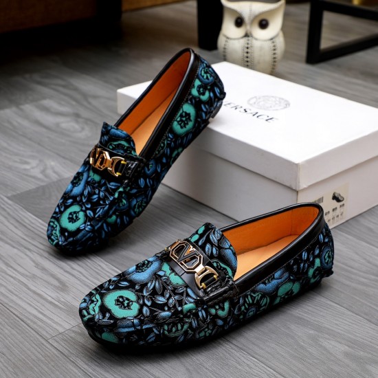 Versace Shoes: Top Quality