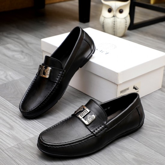 Versace Shoes: Top Quality