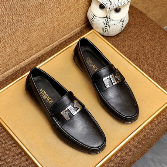 Versace Shoes: Top Quality