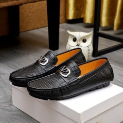 Versace Shoes: Top Quality