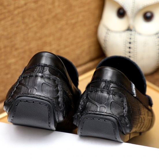 Versace Shoes: Top Quality