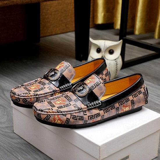 Versace Shoes: Top Quality