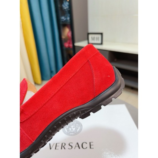 Versace Shoes: Top Quality