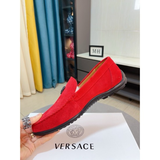 Versace Shoes: Top Quality
