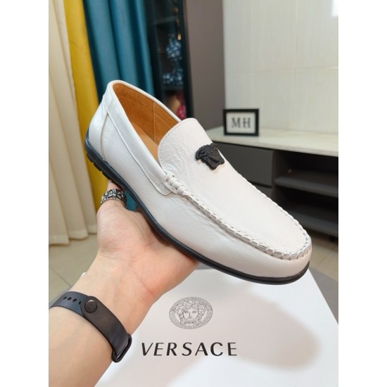Versace Shoes: Top Quality