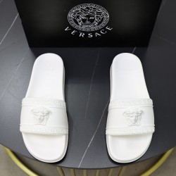 Versace Shoes: Top Quality