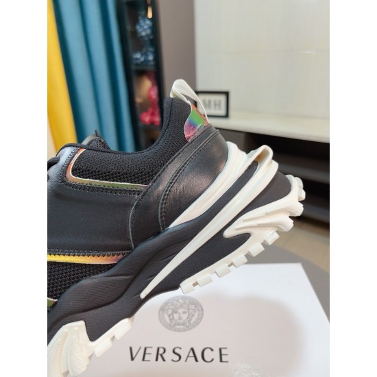 Versace Shoes: Top Quality