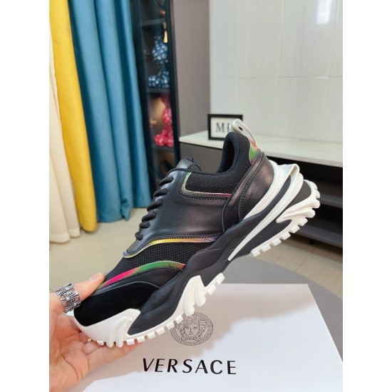 Versace Shoes: Top Quality